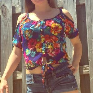 Floral shoulderless blouse cut outs sleeves